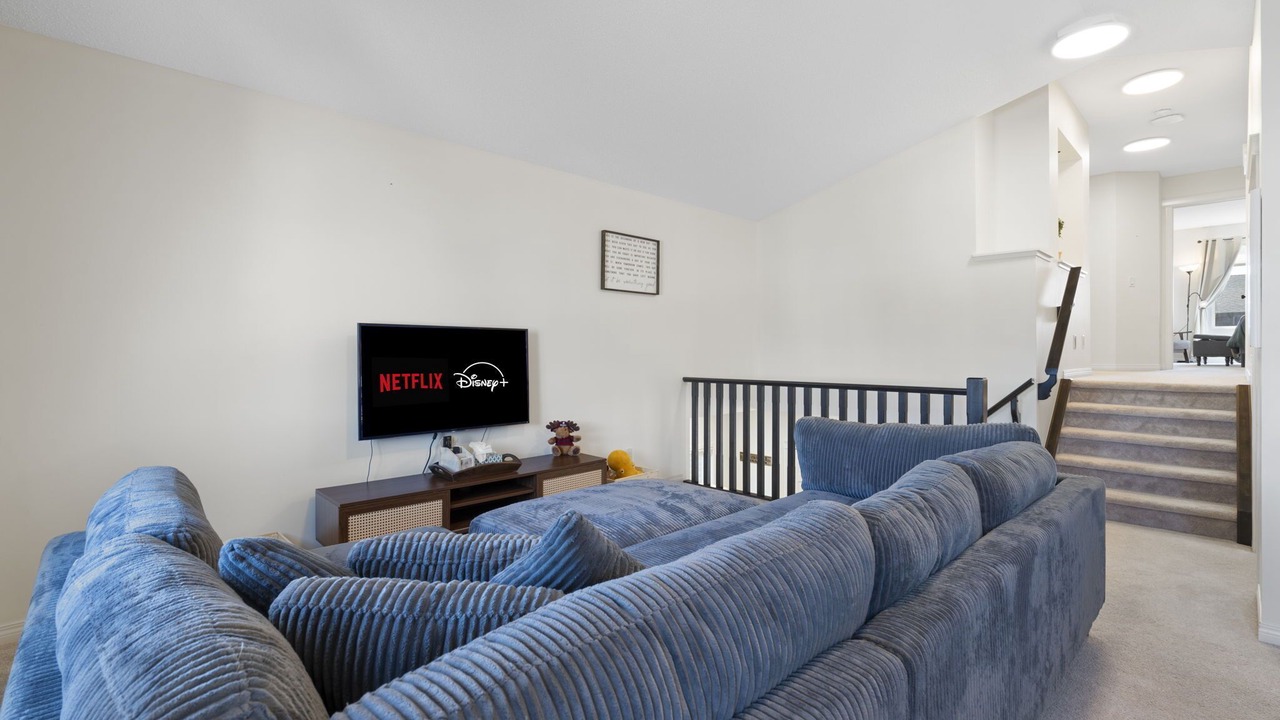 Photo of Livingroom in Cochrane