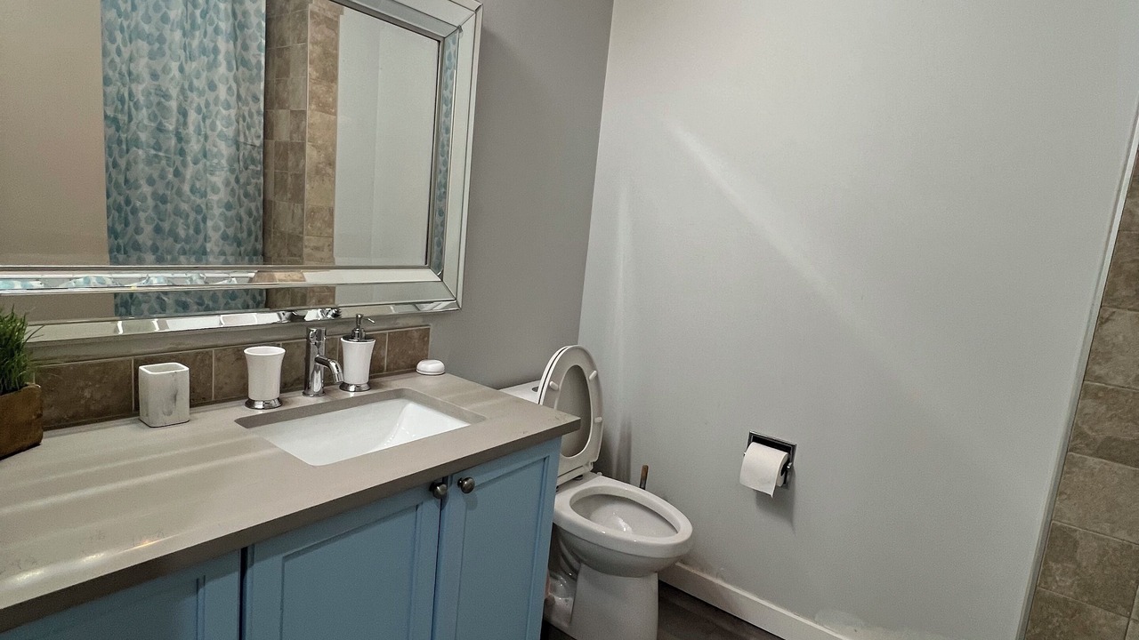 Photo of Bathroom in Kingsland