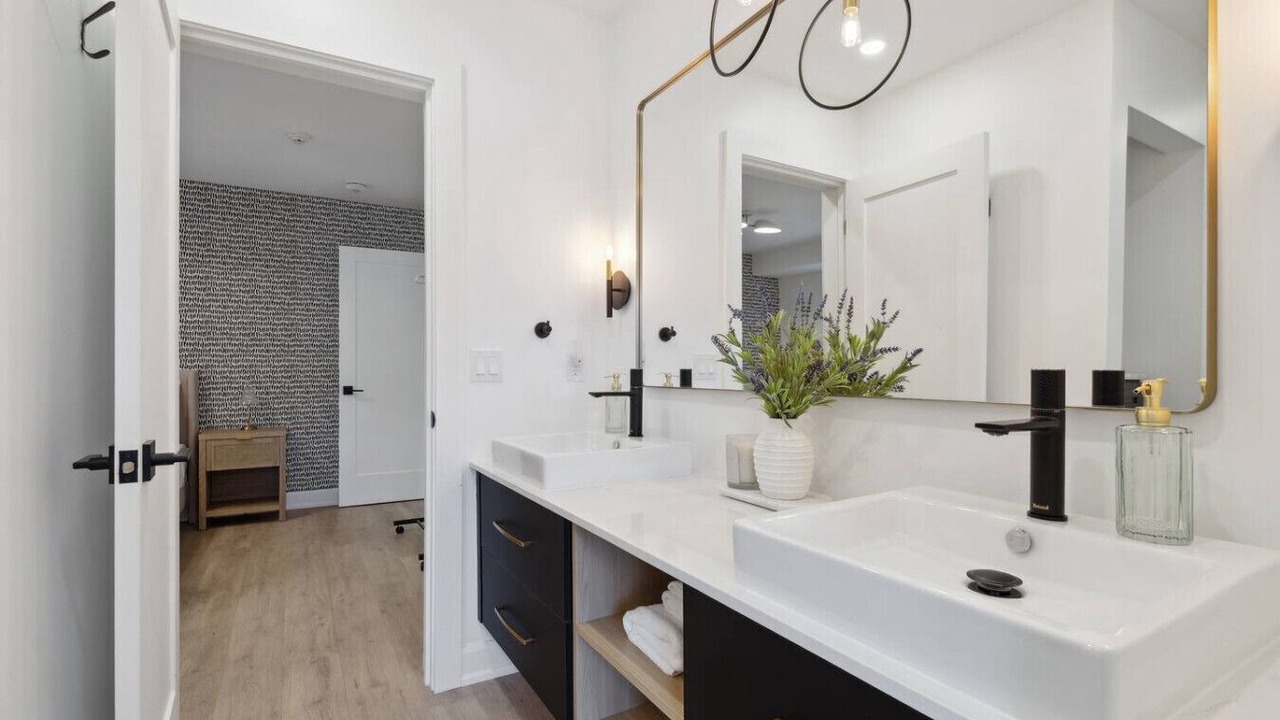Photo of Bathroom in Collingwood