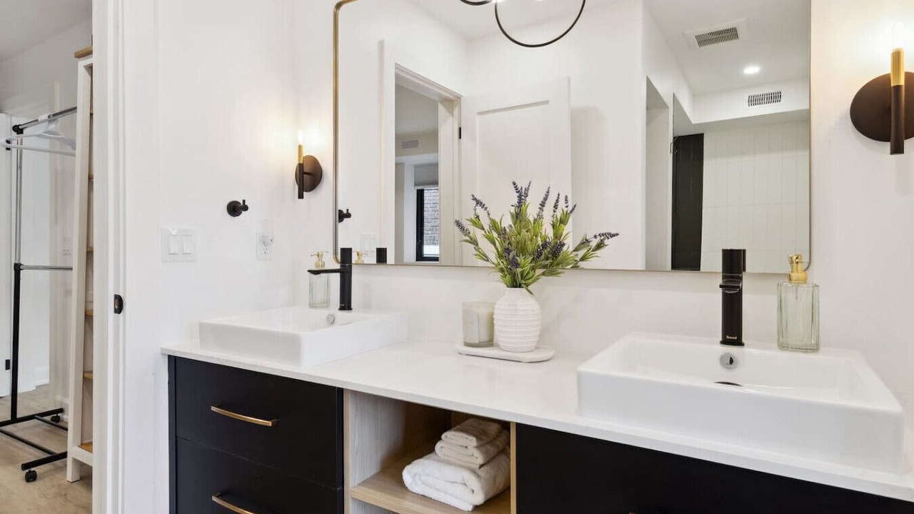 Photo of Bathroom in Collingwood