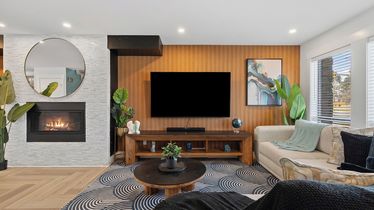 Photo of Livingroom in Southwest Calgary