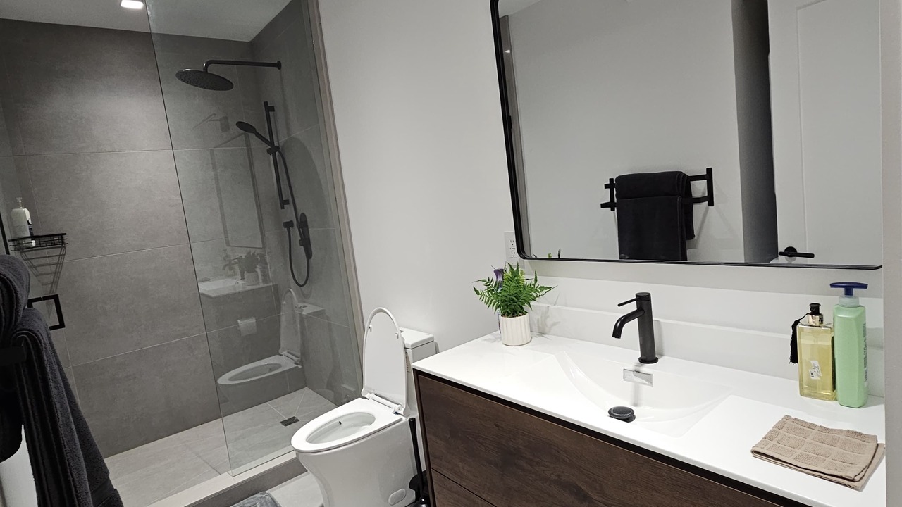 Photo of Bathroom in Halton Regional Municipality