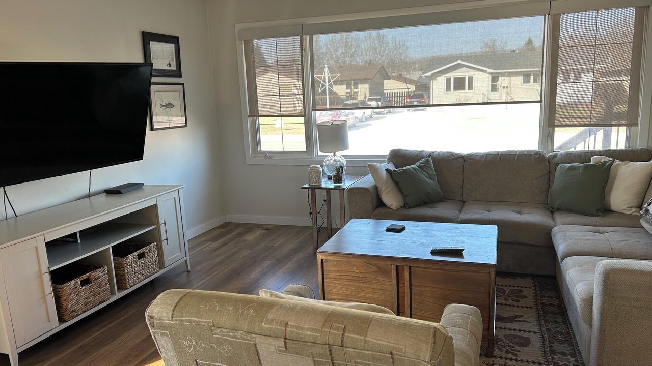 Photo of Livingroom in Fort McMurray