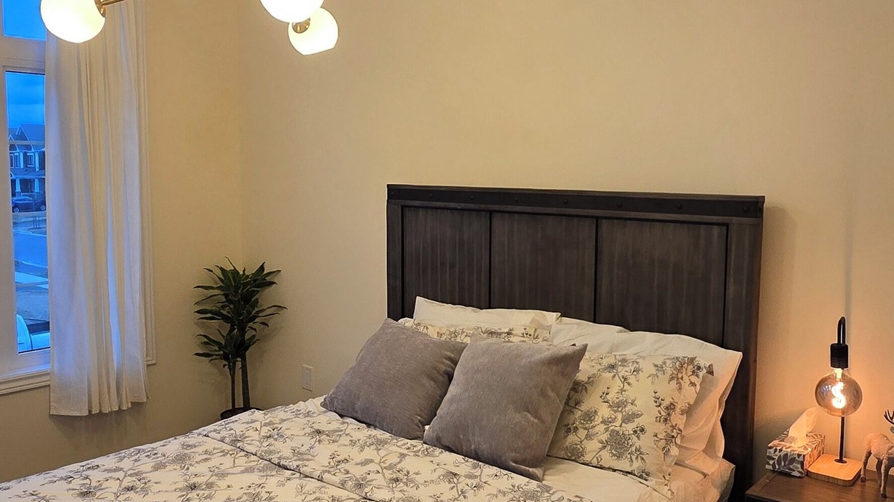 Photo of Bedroom in Thorold