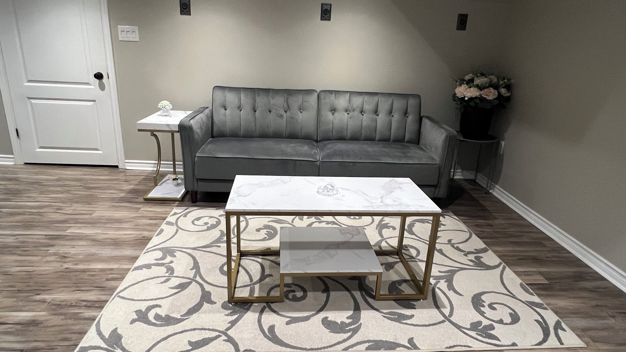 Photo of Livingroom in Jordan Station