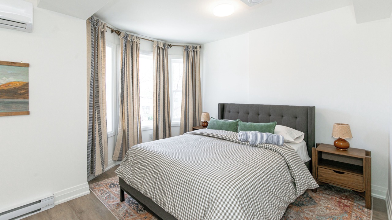 Photo of Bedroom in Barrie