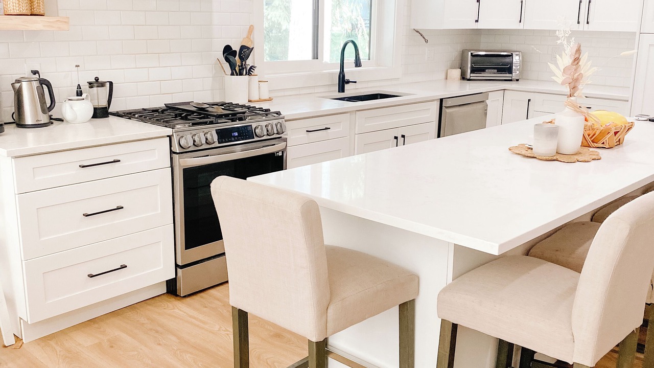 Photo of Kitchen in Shawnigan Lake