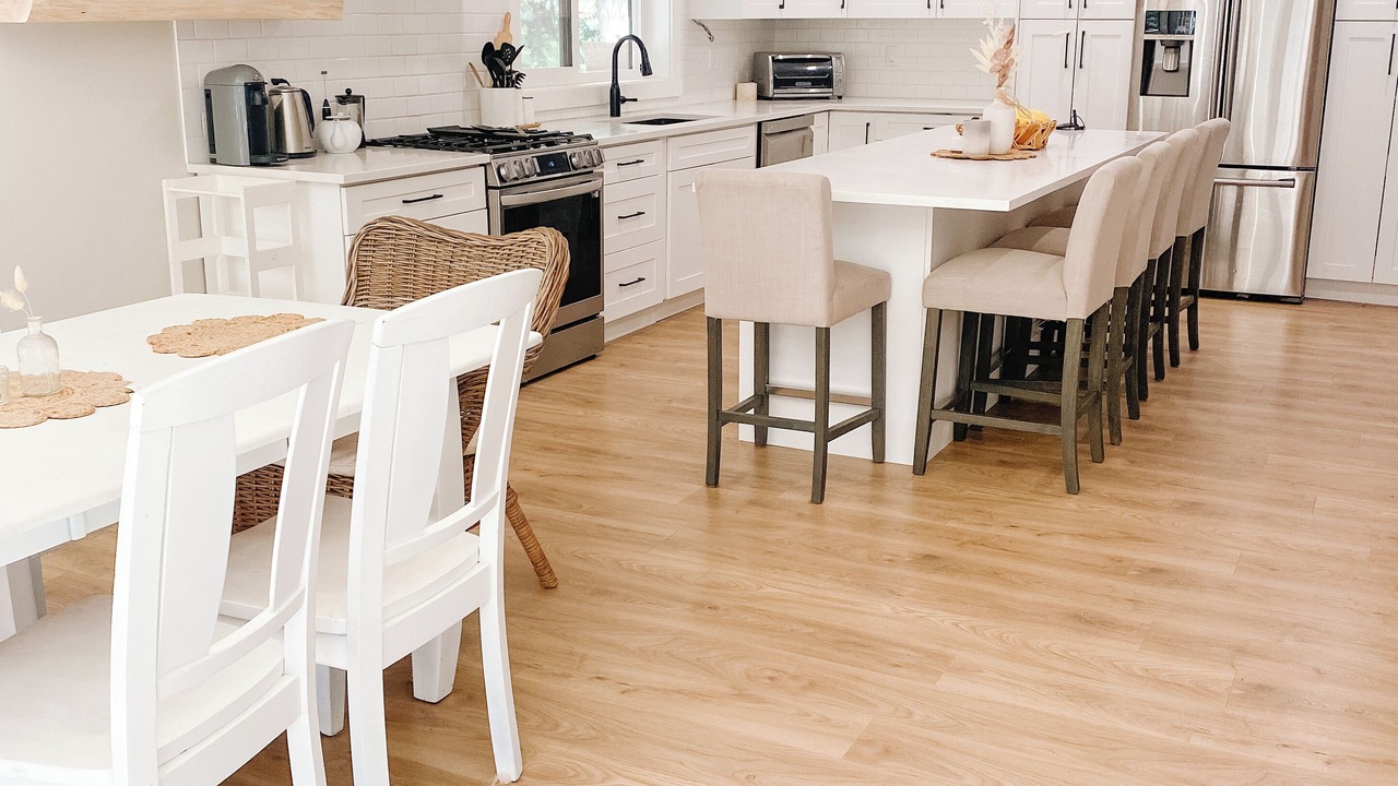 Photo of Kitchen in Shawnigan Lake
