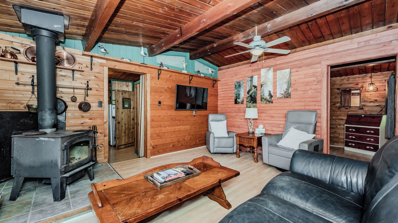 Photo of Bedroom in Northern Bruce Peninsula