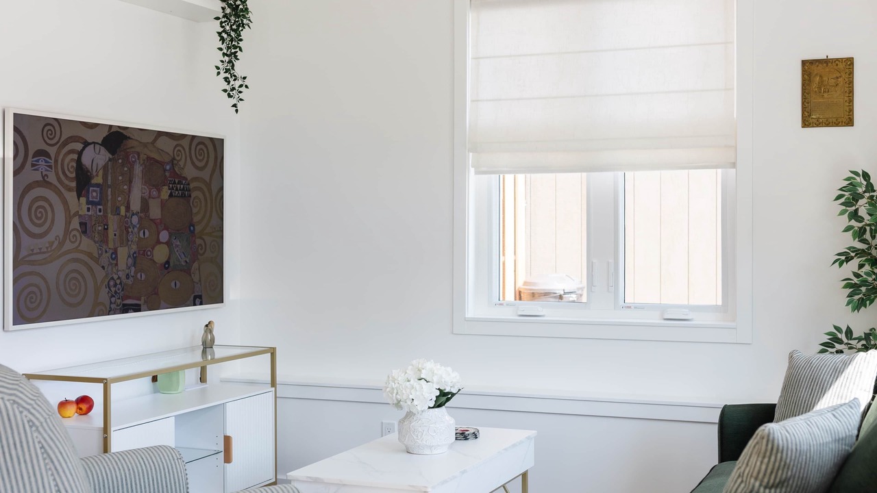 Photo of Livingroom in Campbell River