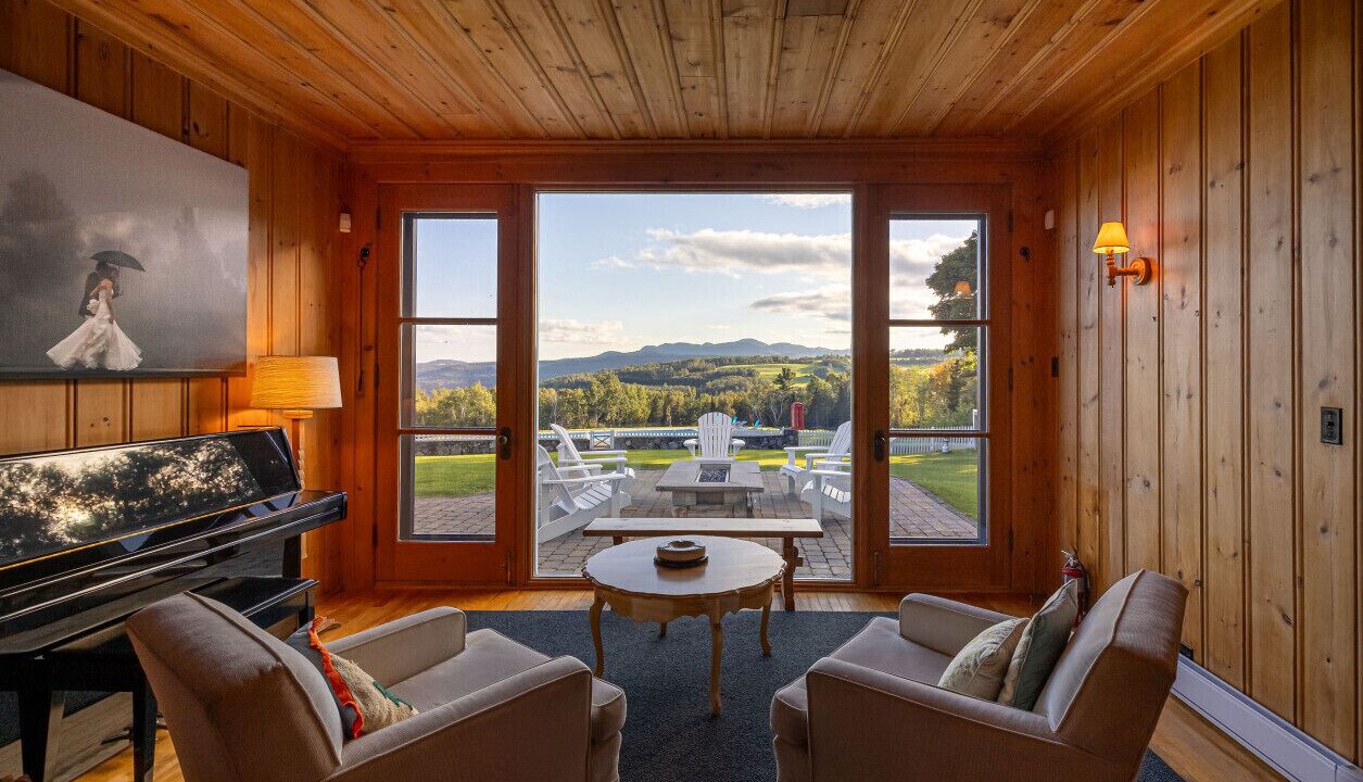 Photo of Livingroom in La Malbaie