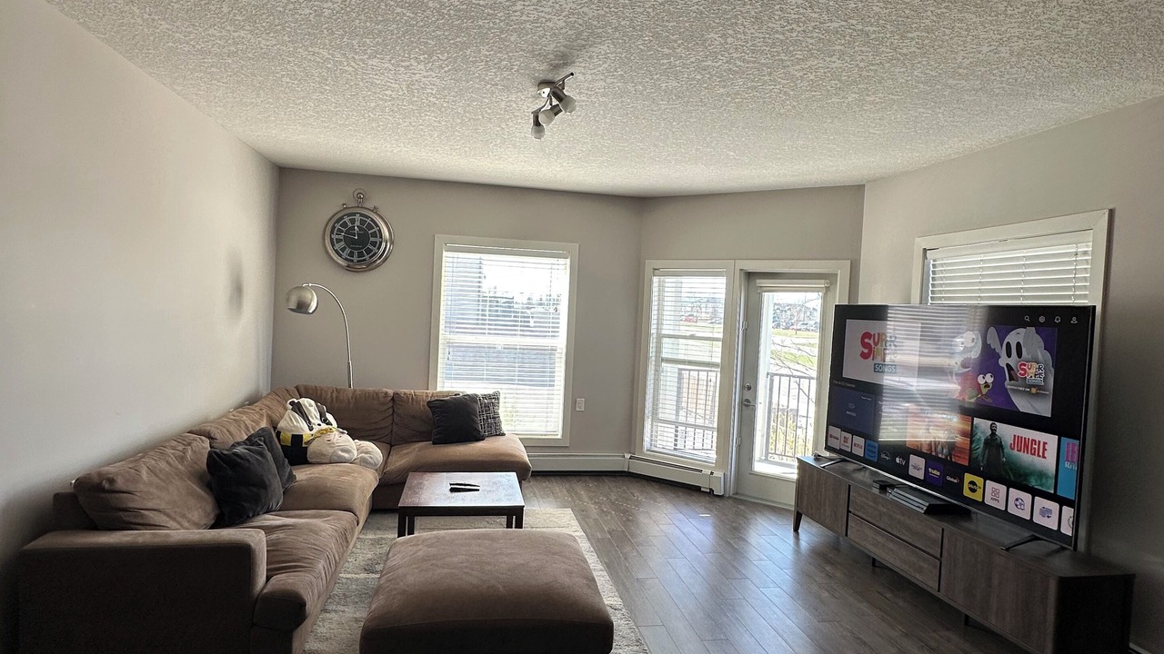 Photo of Livingroom in Calgary