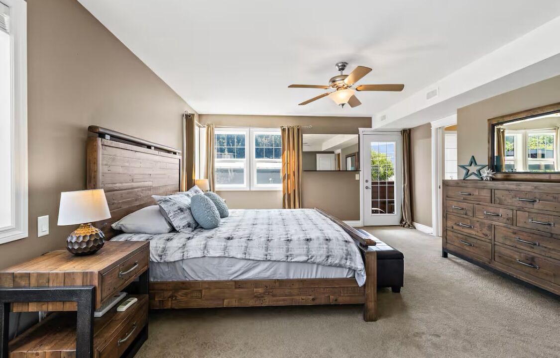 Photo of Bedroom in Sicamous