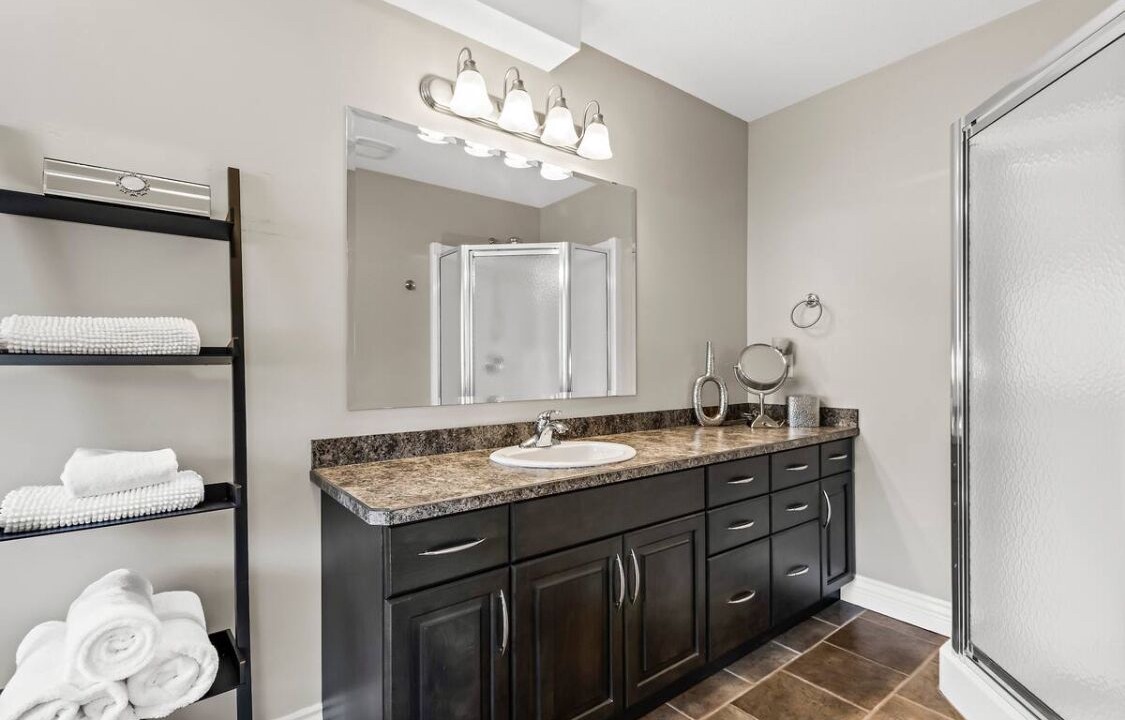 Photo of Bathroom in Sicamous