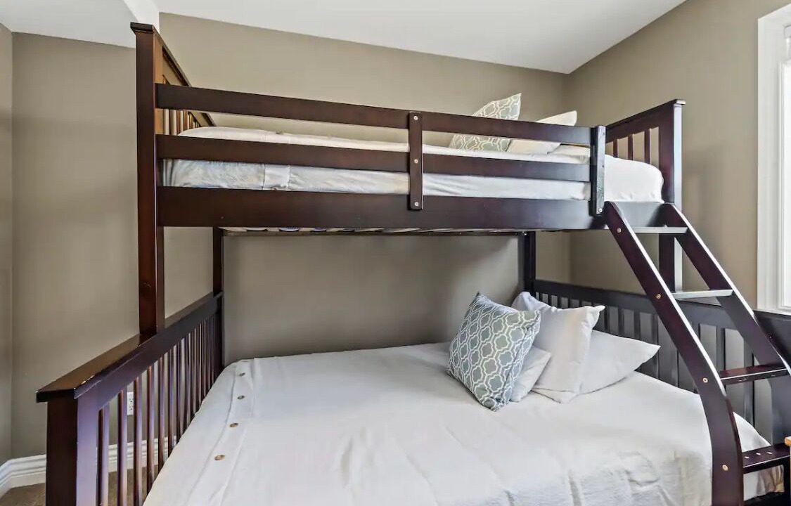 Photo of Bedroom in Sicamous