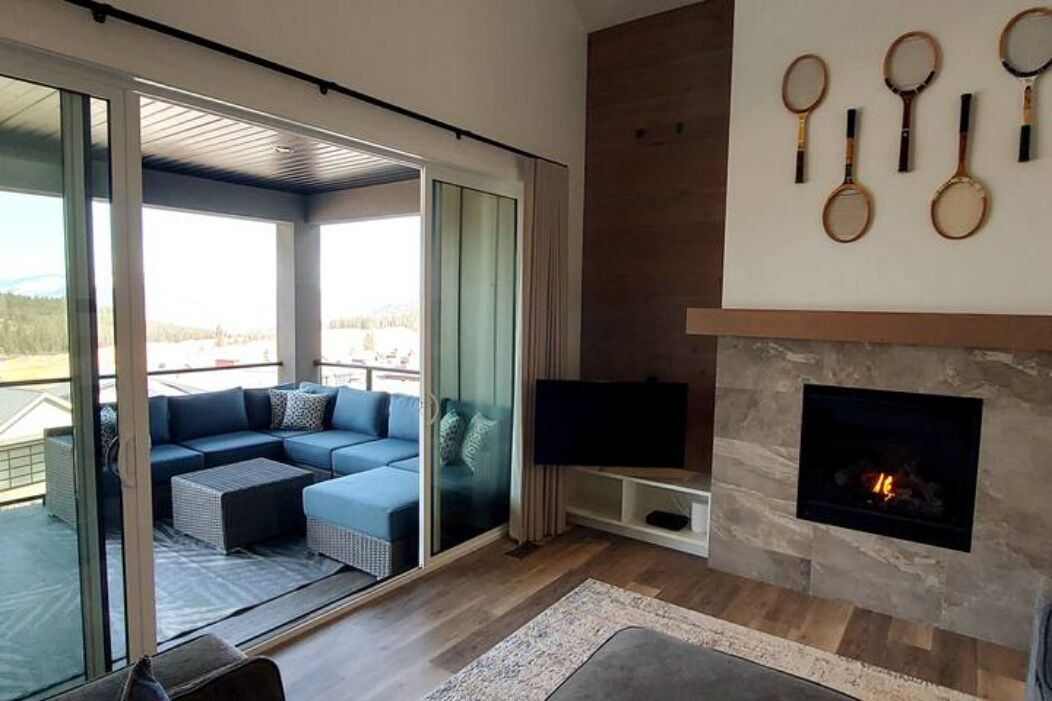 Photo of Livingroom in Vernon