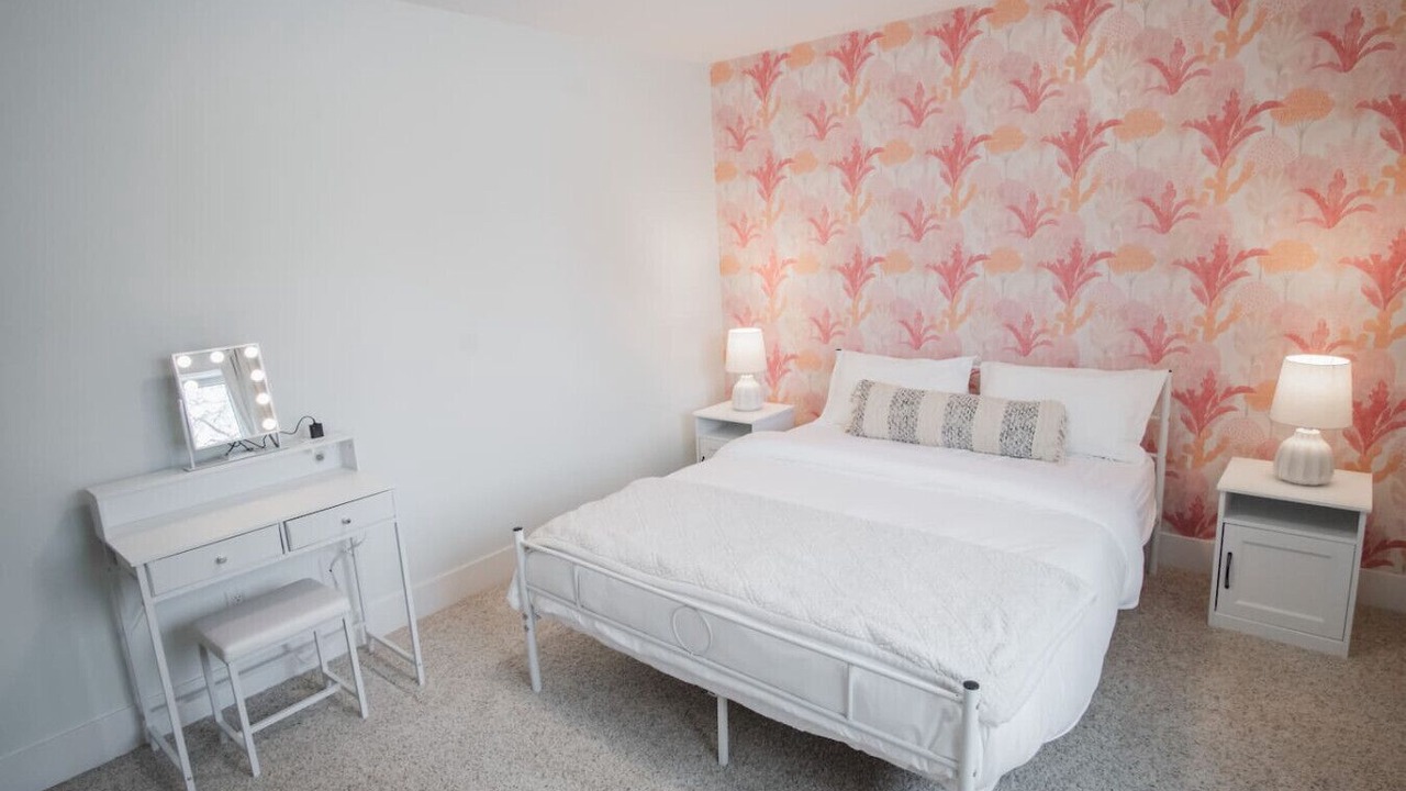 Photo of Bedroom in West Edmonton