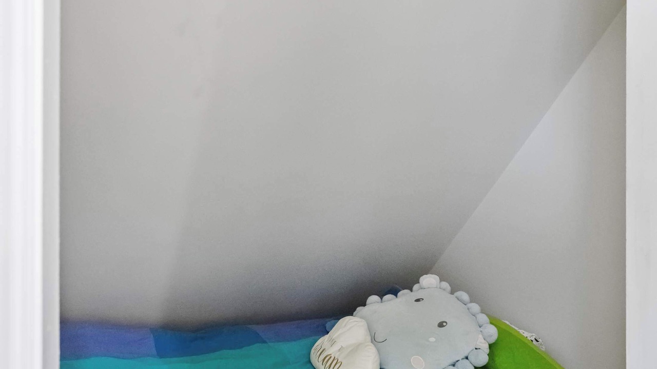 Photo of Bedroom in Okotoks