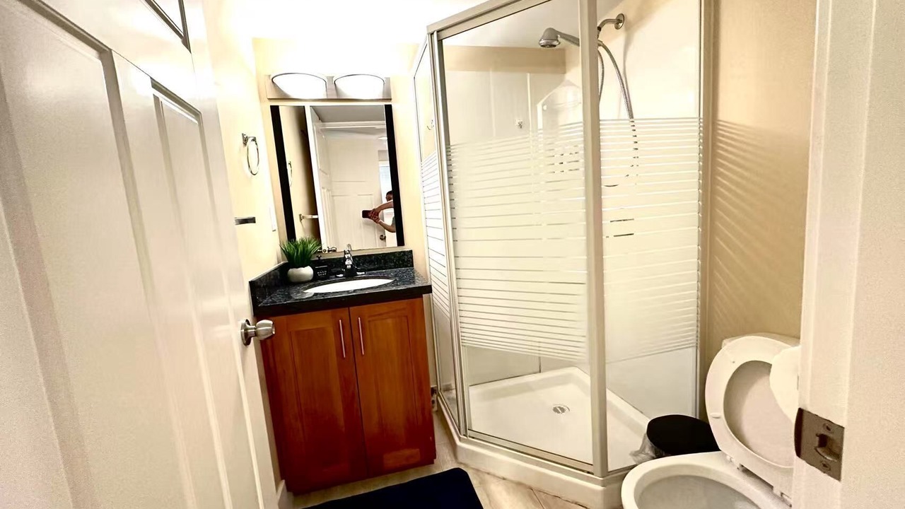 Photo of Bathroom in Delta
