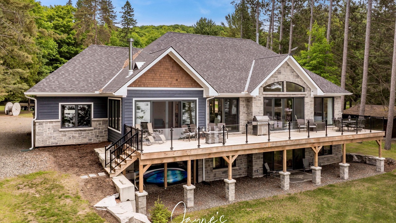 Photo of Outdoor in Lake of Bays