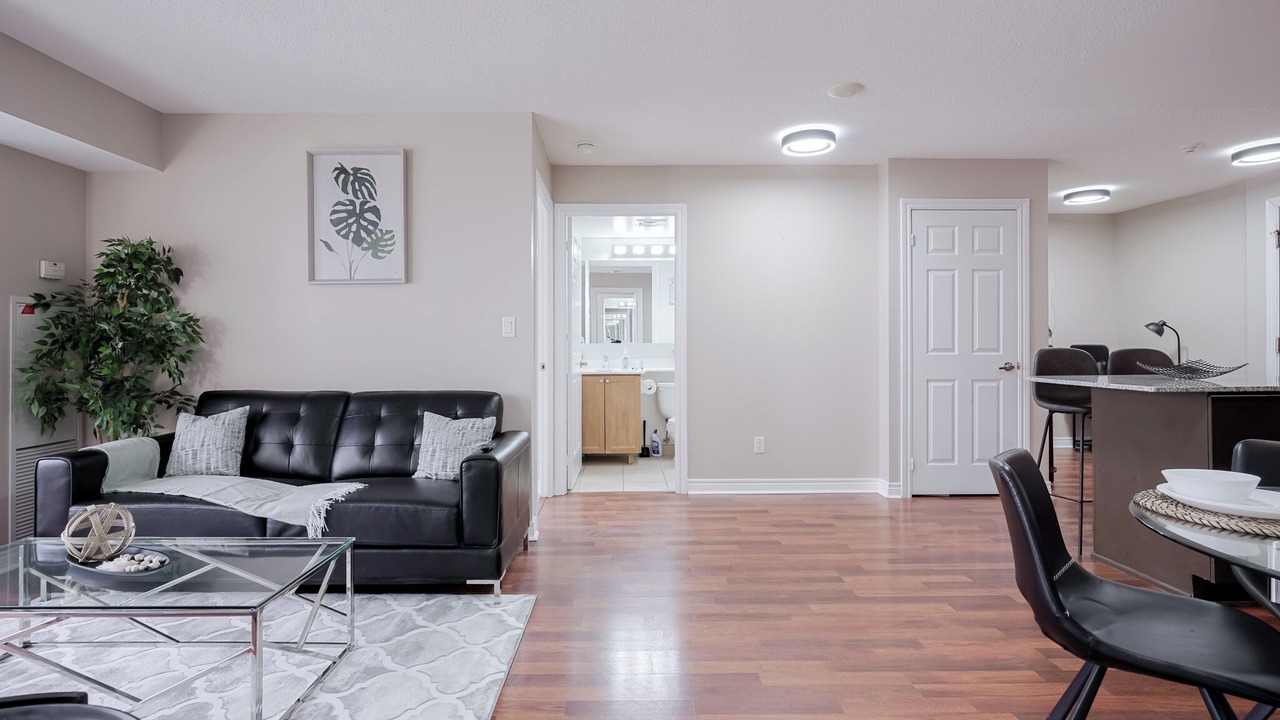 Photo of Livingroom in Downtown Mississauga