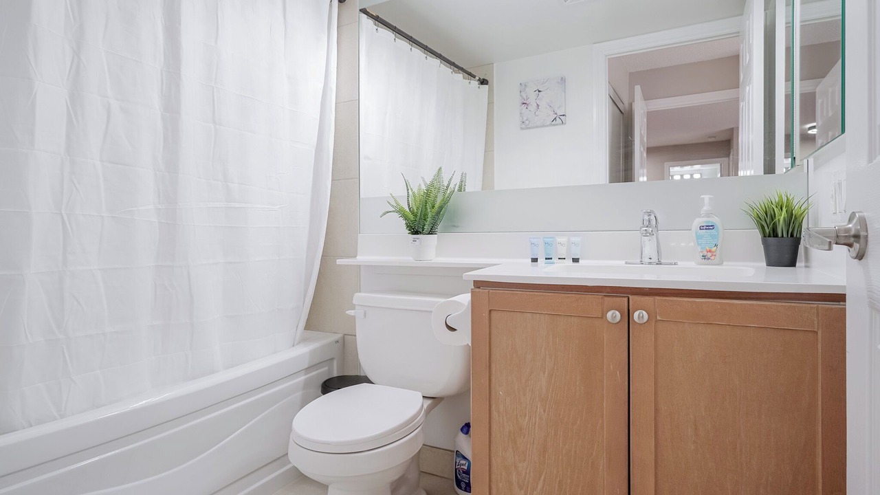 Photo of Bathroom in Downtown Mississauga