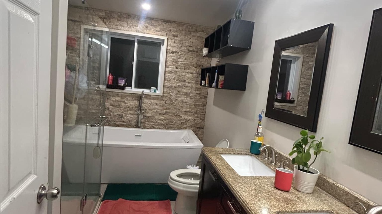 Photo of Bathroom in Blainville