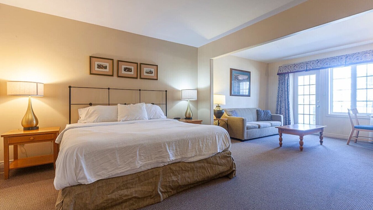 Photo of Bedroom in Oro-Medonte