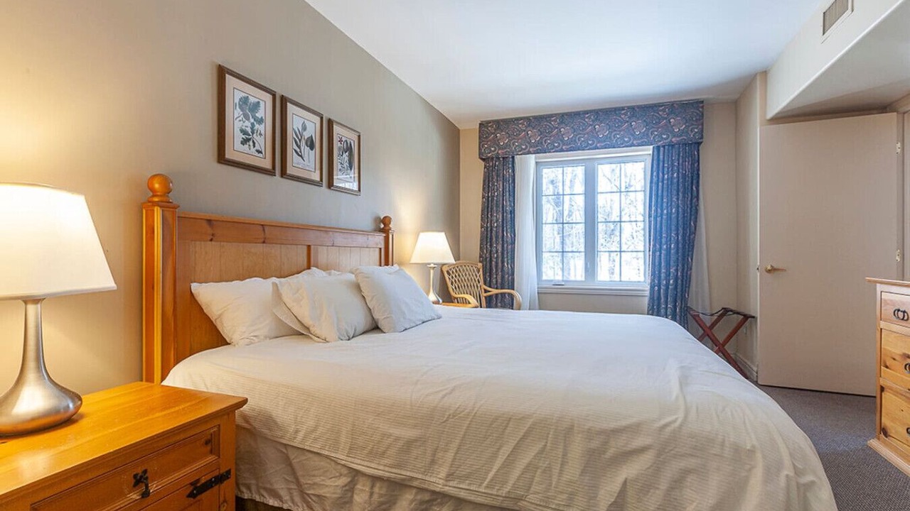 Photo of Bedroom in Oro-Medonte