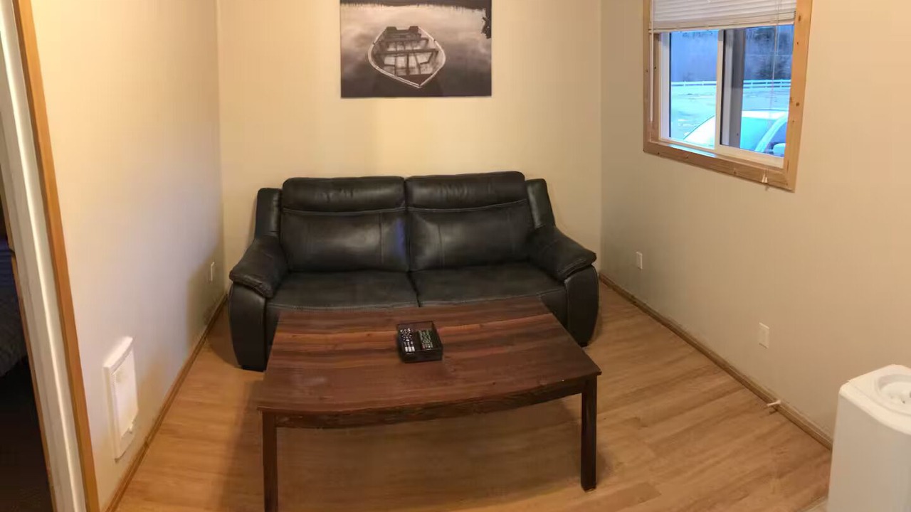 Photo of Livingroom in Valemount