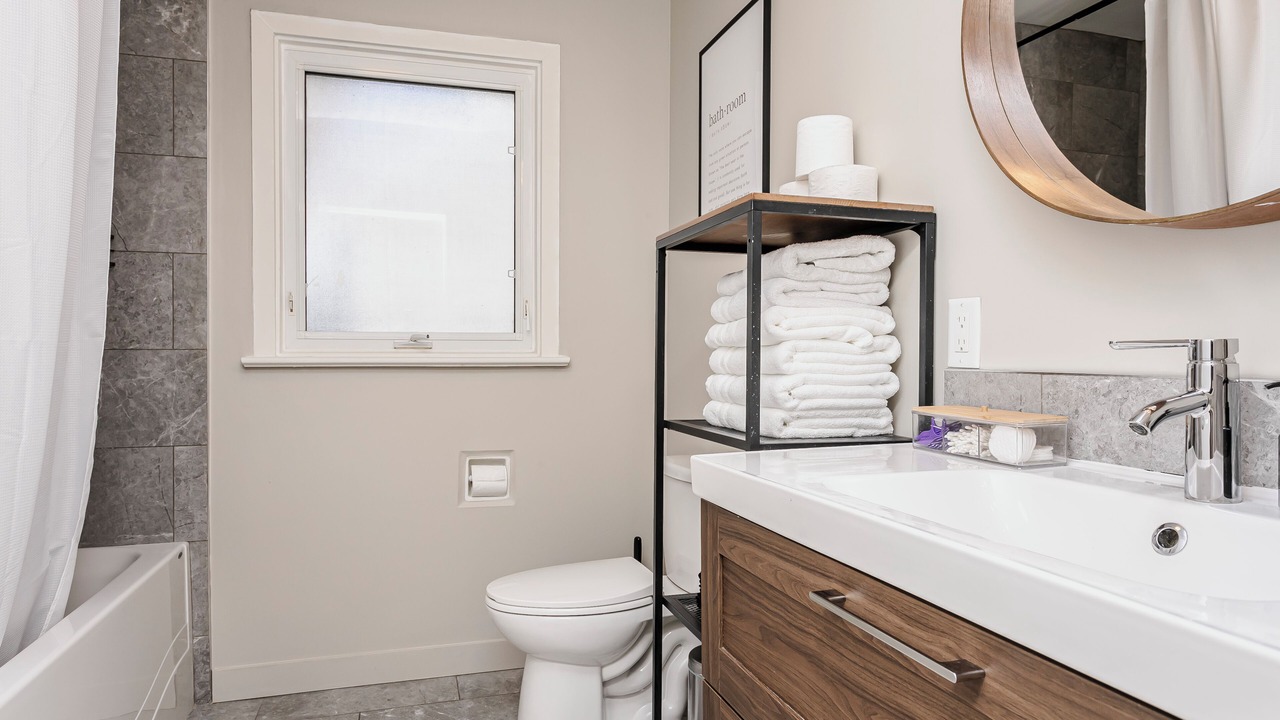 Photo of Bathroom in North Central Edmonton