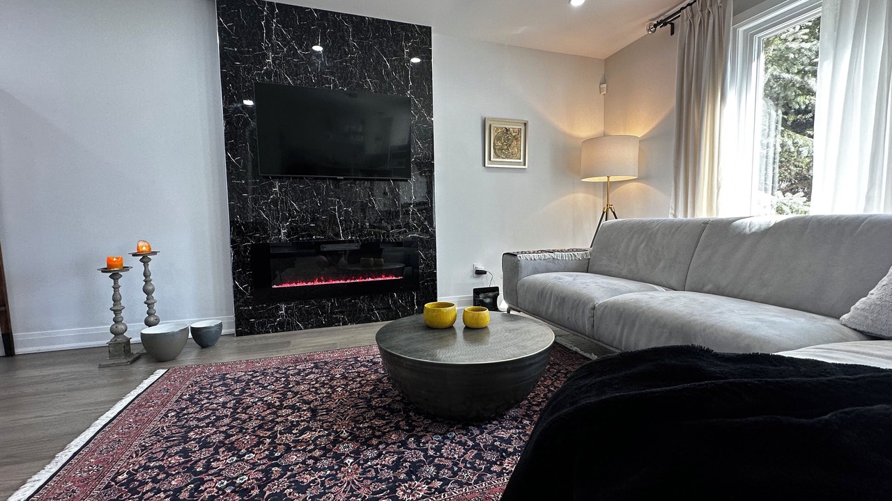 Photo of Livingroom in Aurora