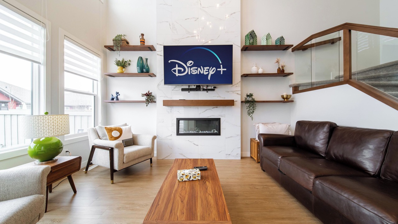 Photo of Livingroom in West Edmonton