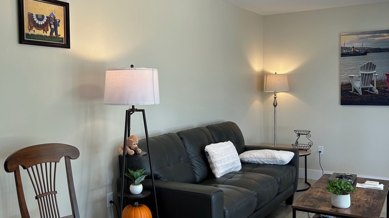 Photo of Livingroom in Hampton
