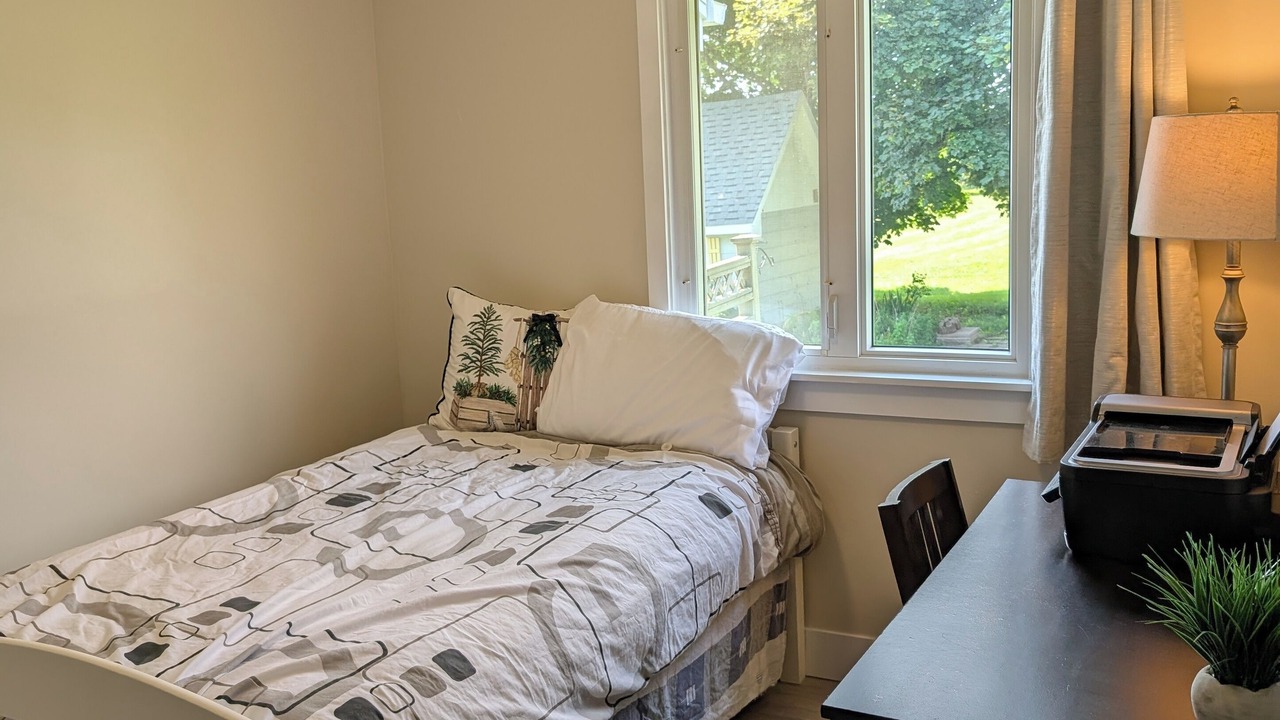 Photo of Bedroom in Hampton