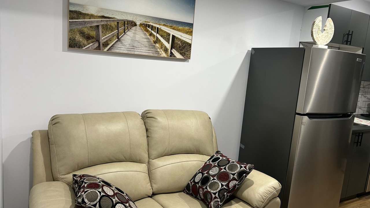Photo of Livingroom in Regina