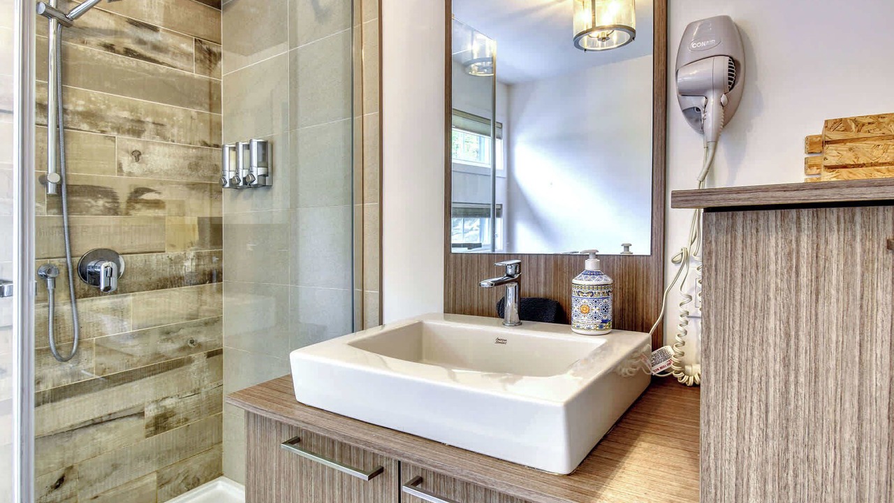 Photo of Bathroom in Brebeuf