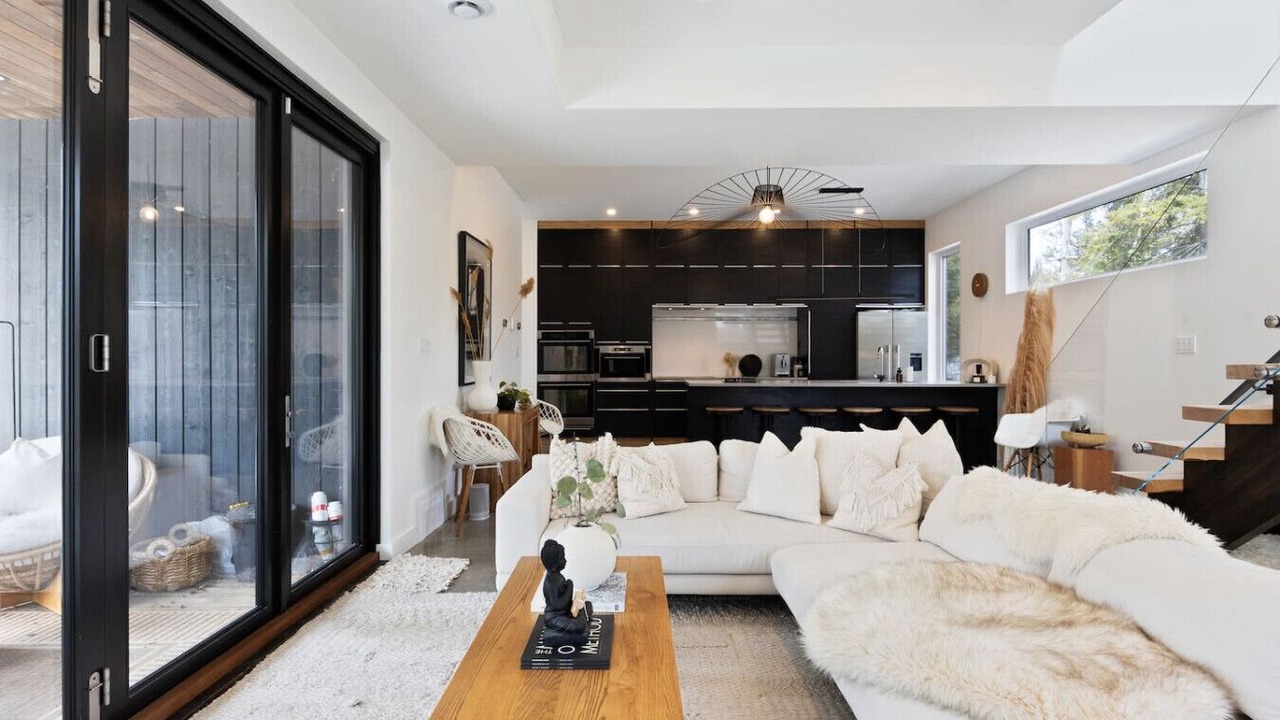 Photo of Livingroom in Collingwood