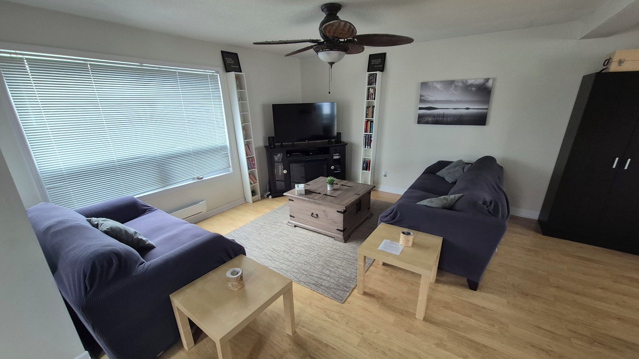Photo of Livingroom in Ramara