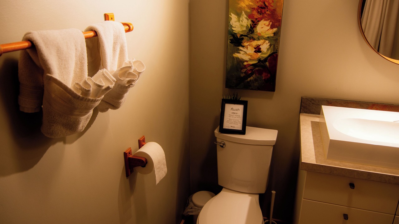 Photo of Bathroom in Division No. 3