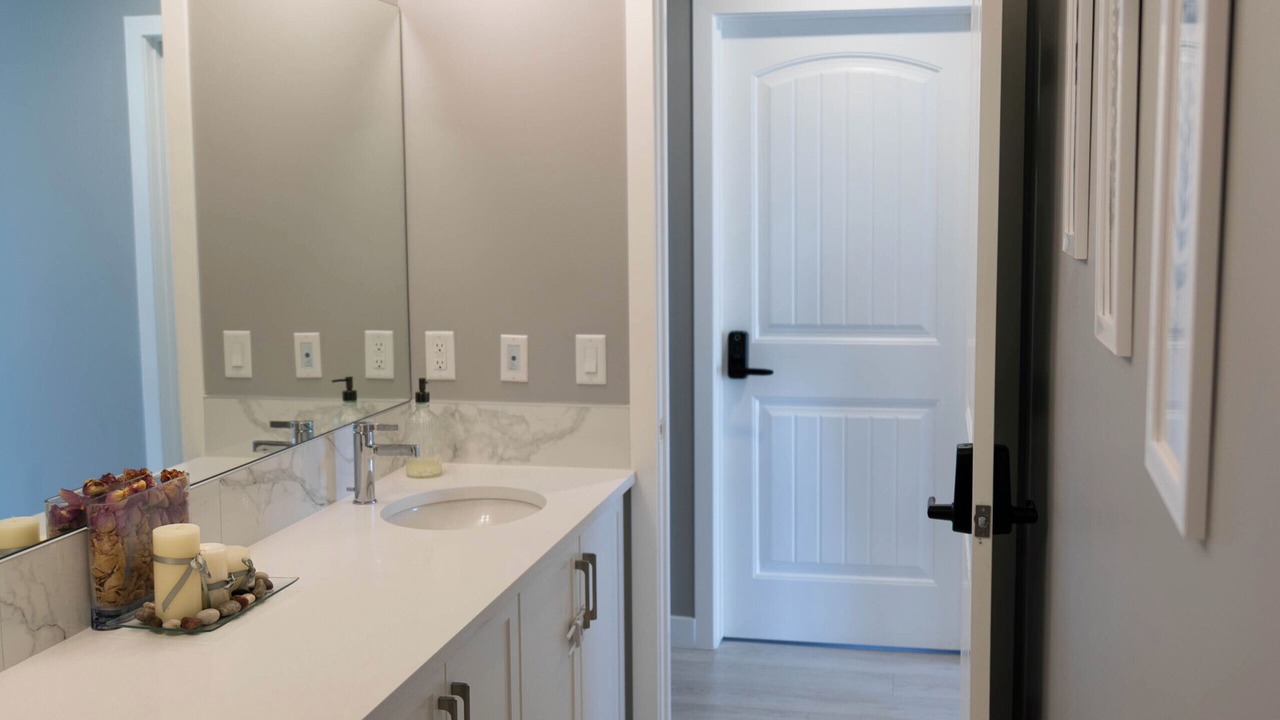Photo of Bathroom in Cochrane