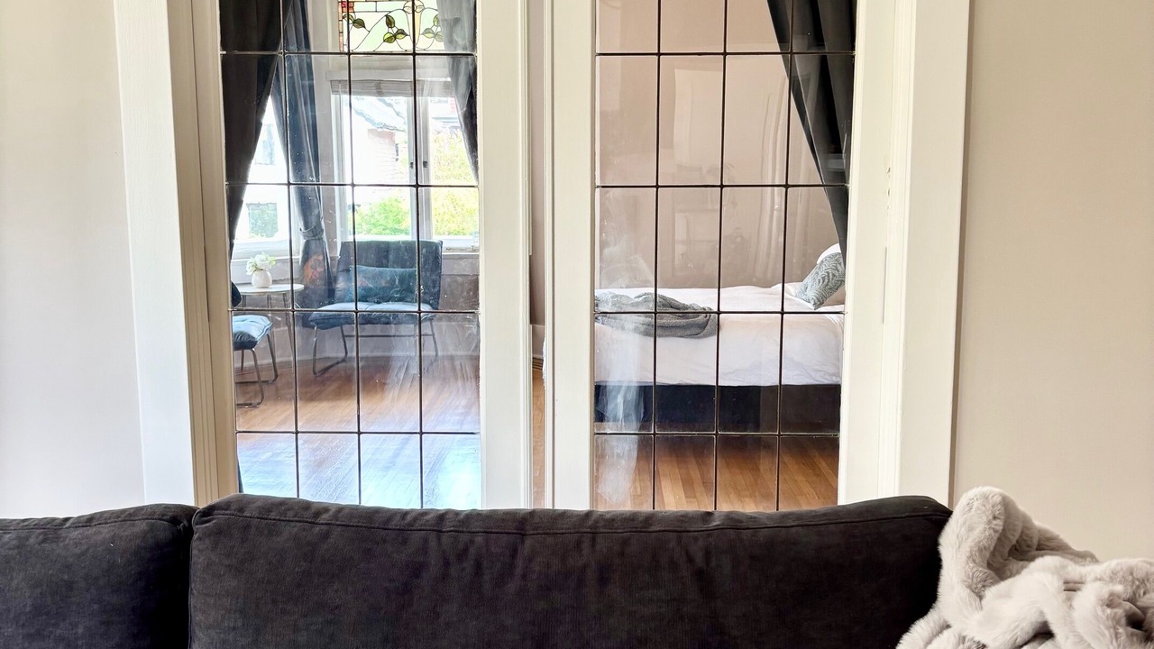 Photo of Livingroom in Kitsilano