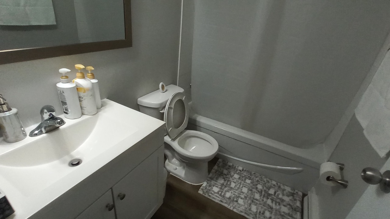 Photo of Bathroom in Dieppe
