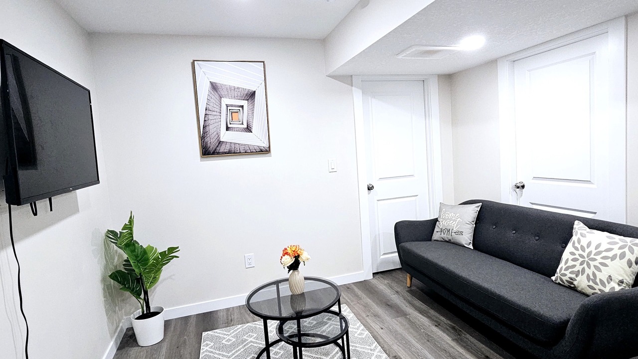 Photo of Livingroom in Northeast Edmonton