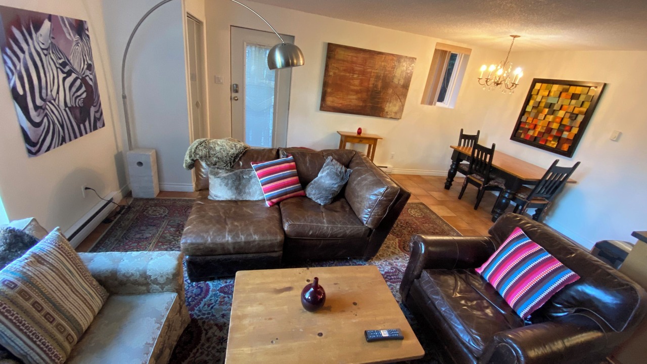 Photo of Livingroom in Kitsilano