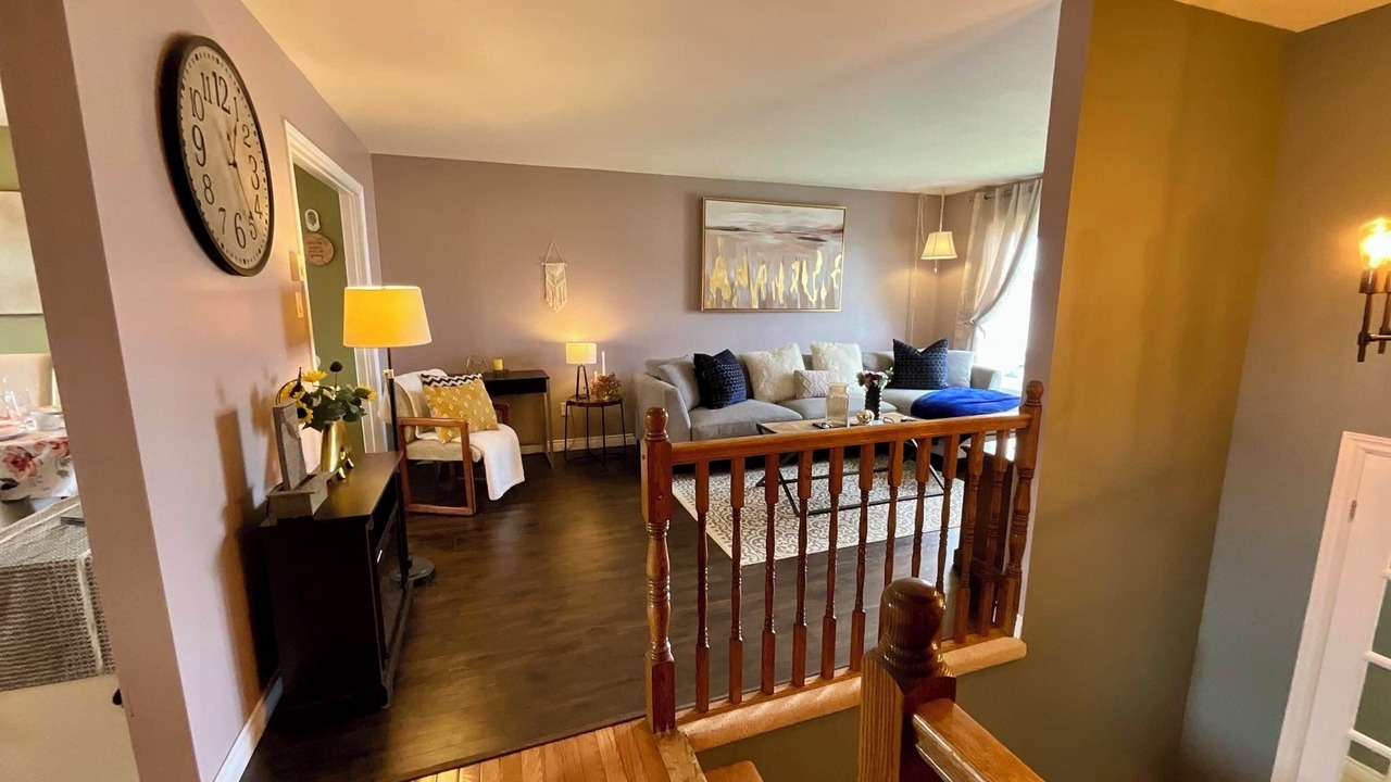 Photo of Livingroom in Terra Nova