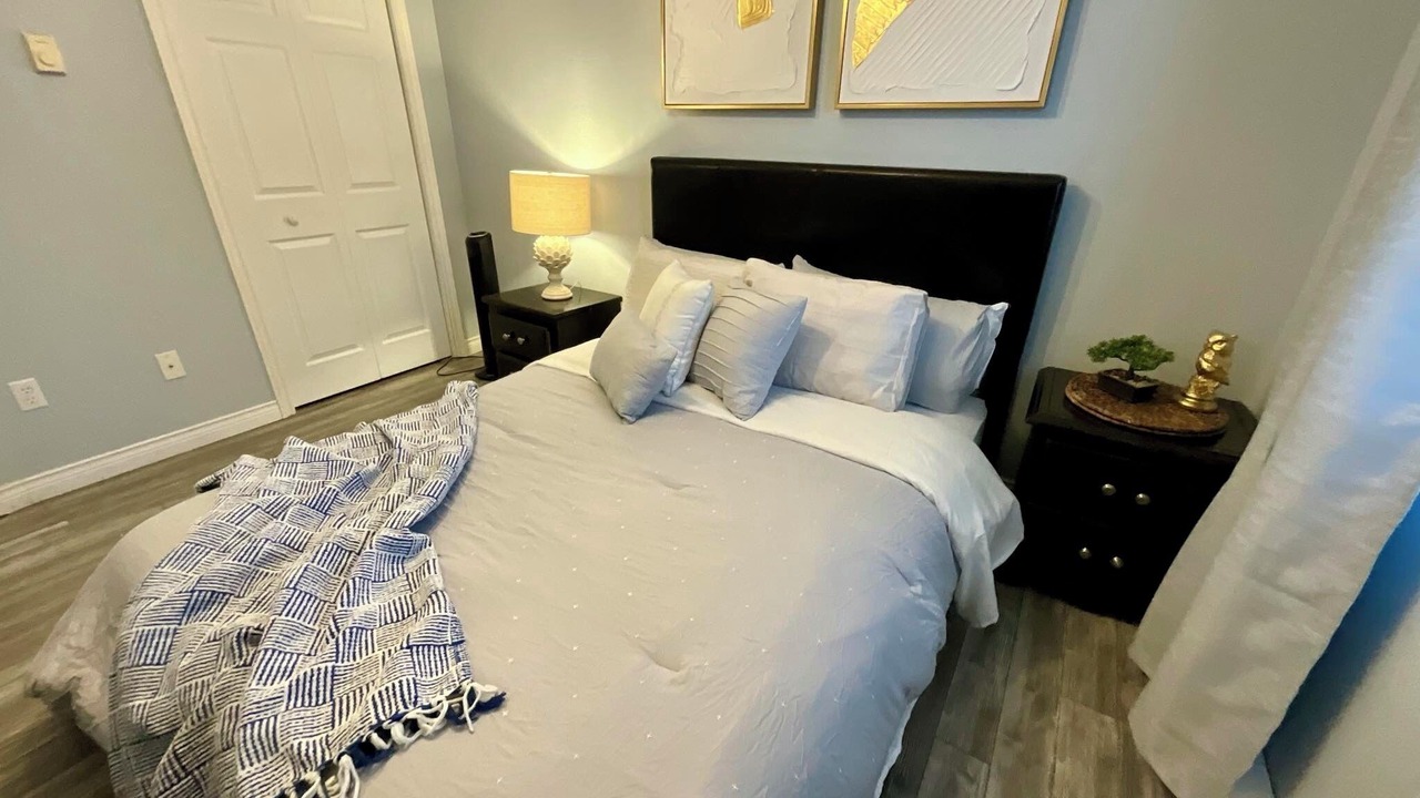 Photo of Bedroom in Terra Nova