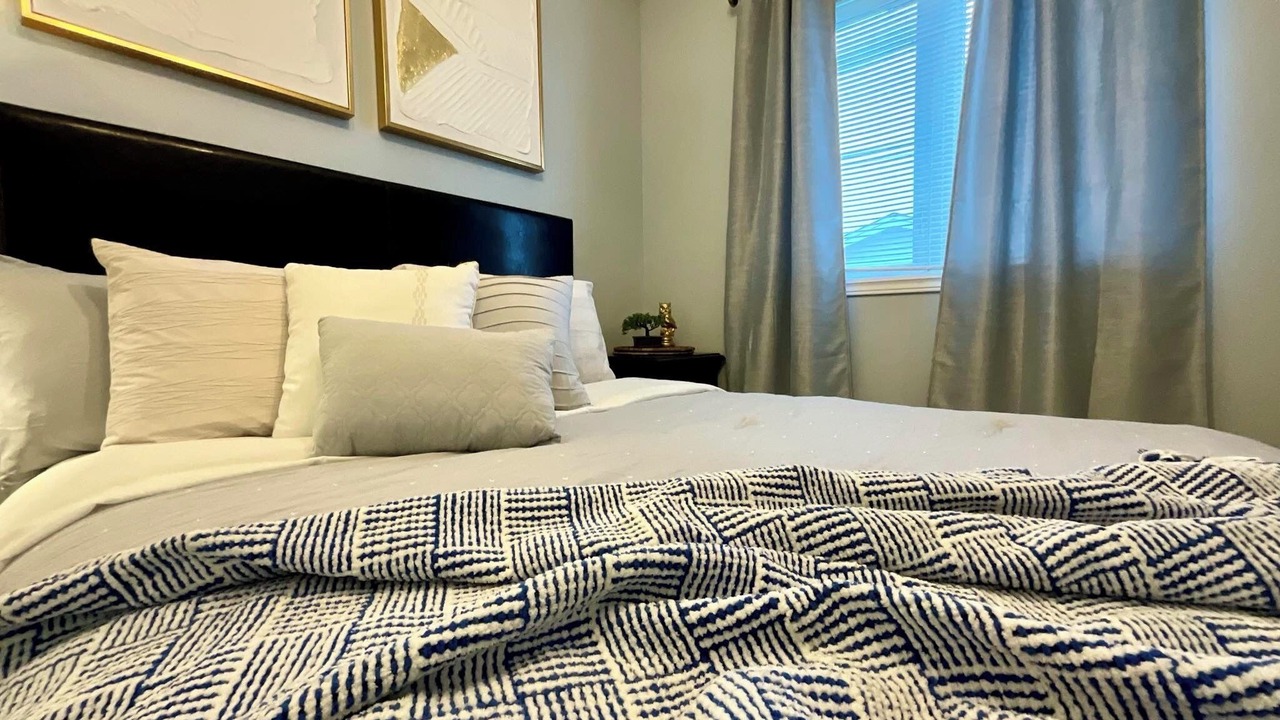 Photo of Bedroom in Terra Nova