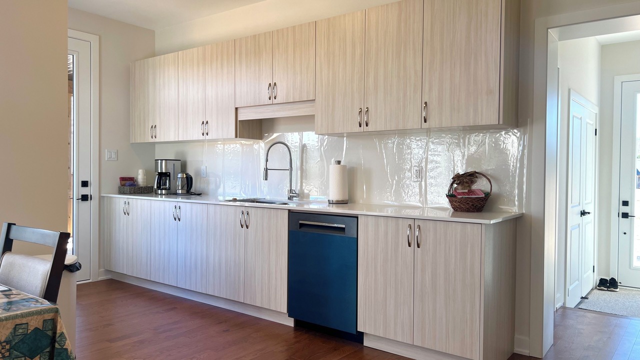 Photo of Kitchen in Lake of Bays