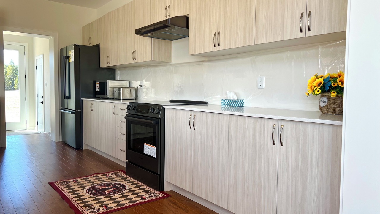 Photo of Kitchen in Lake of Bays